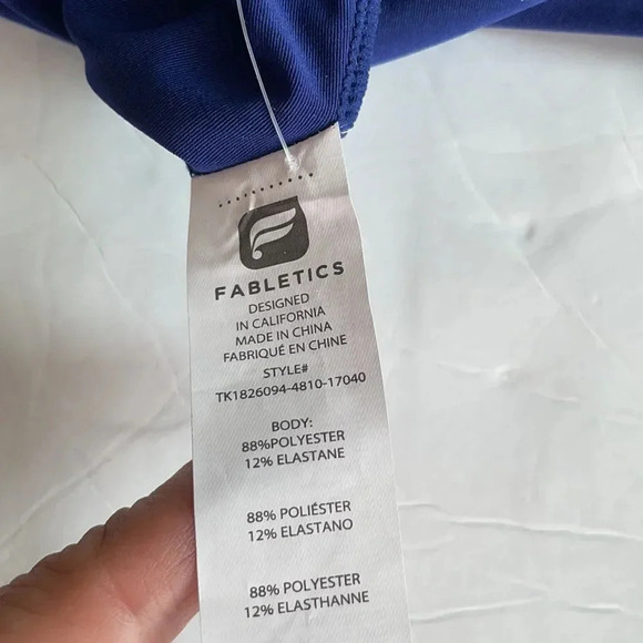 Fabletics Chiara tank top, navy. Halter neck. Women’s size M (6-8) NWT - Picture 11 of 11